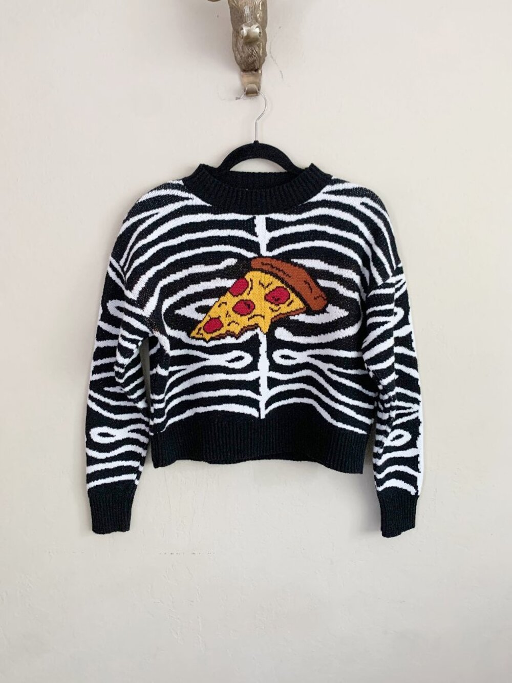 Zara Pizza Sweater • Women’s Small
